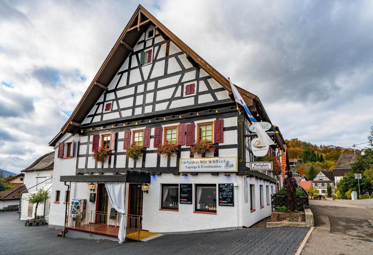Mini-hôtel Risa - Landgasthaus Zum Kreuz